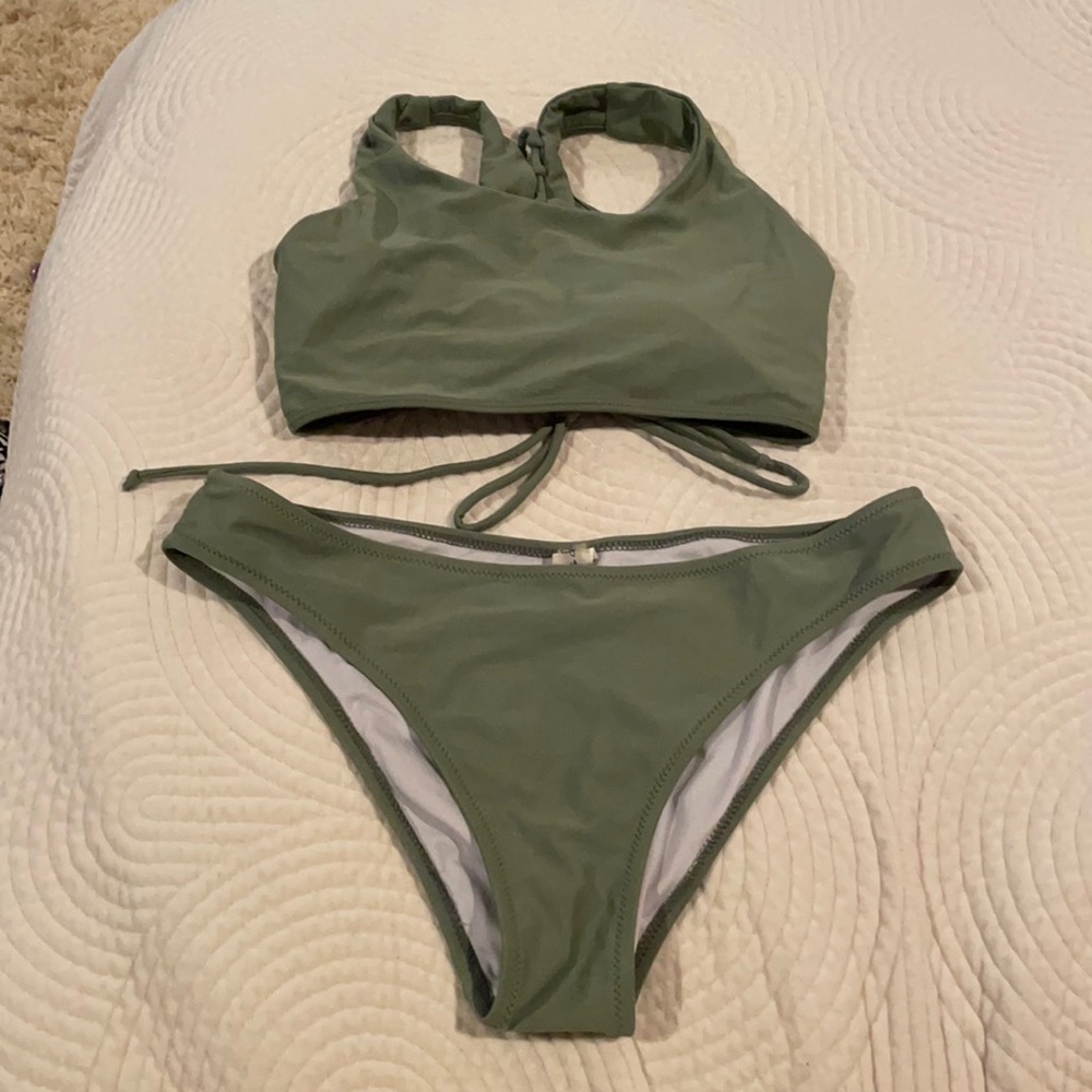 Cupshe Bathing suit